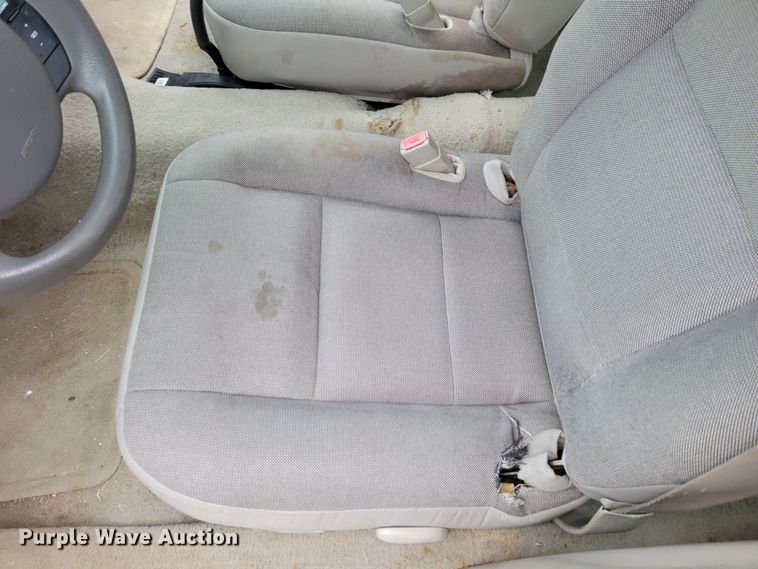 image for item MC9558 2008 Ford Crown Victoria