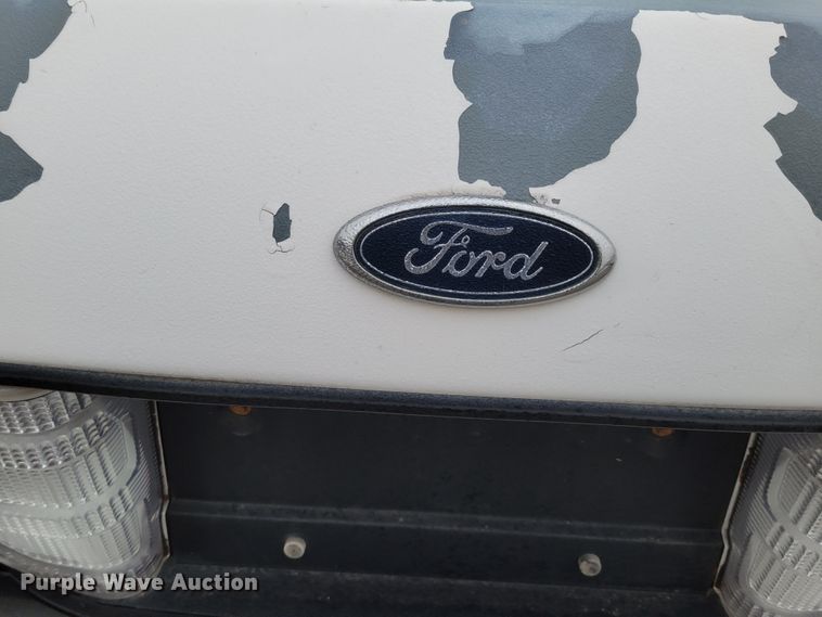 image for item MC9558 2008 Ford Crown Victoria