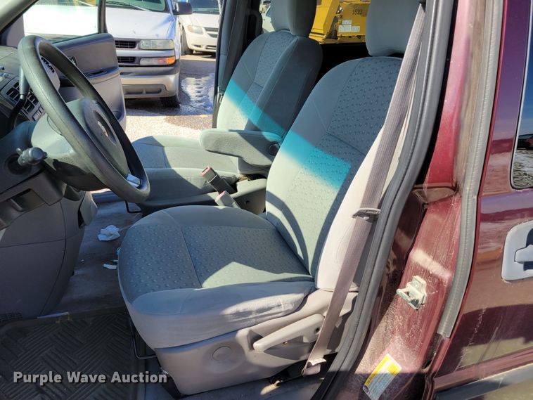 image for item MC9559 2006 Chevrolet Uplander  van