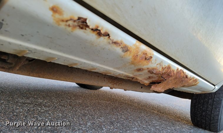 image for item MC9560 1999 Chevrolet Silverado 1500  pickup truck