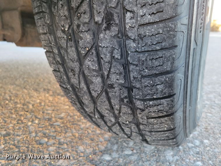 image for item MC9560 1999 Chevrolet Silverado 1500  pickup truck