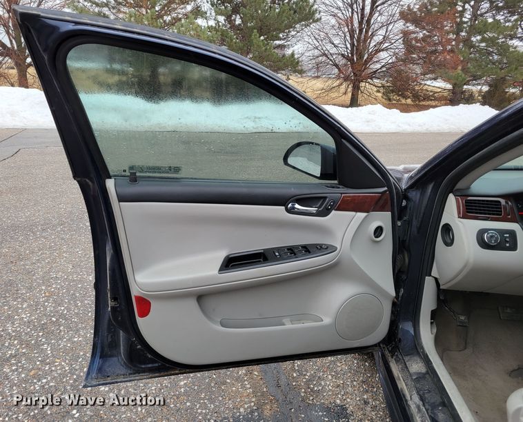 image for item MC9561 2009 Chevrolet Impala LS