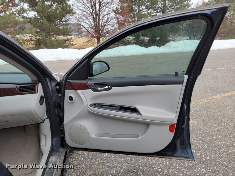 image for item MC9561 2009 Chevrolet Impala LS