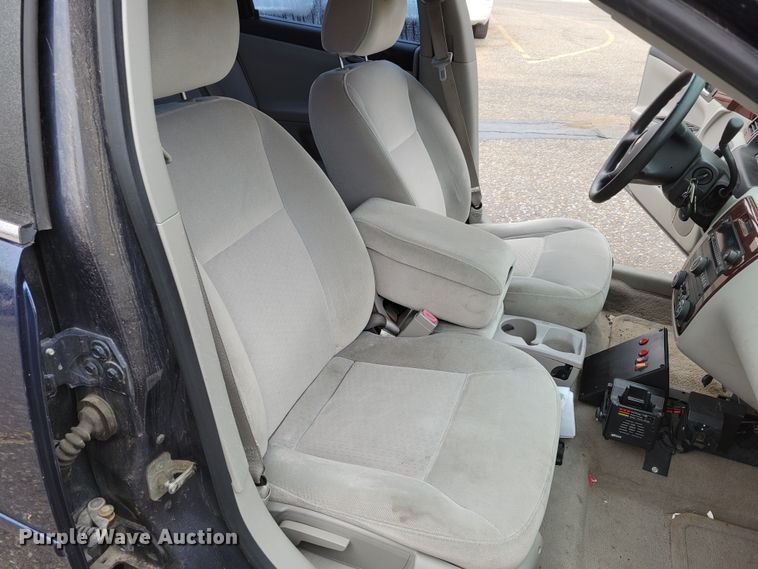 image for item MC9561 2009 Chevrolet Impala LS