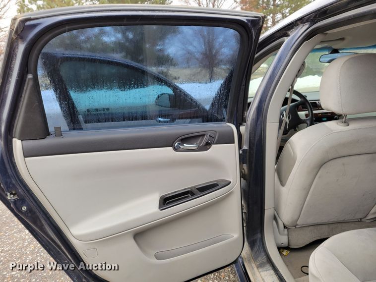 image for item MC9561 2009 Chevrolet Impala LS