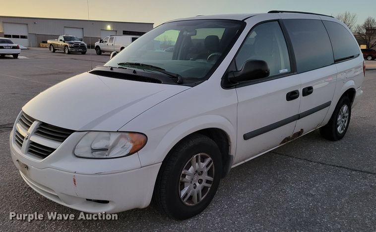 image for item MC9562 2006 Dodge Grand Caravan  van