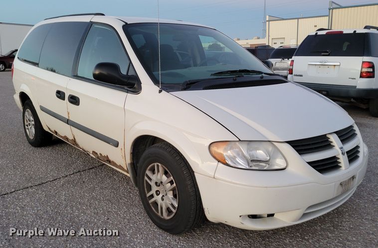 image for item MC9562 2006 Dodge Grand Caravan  van