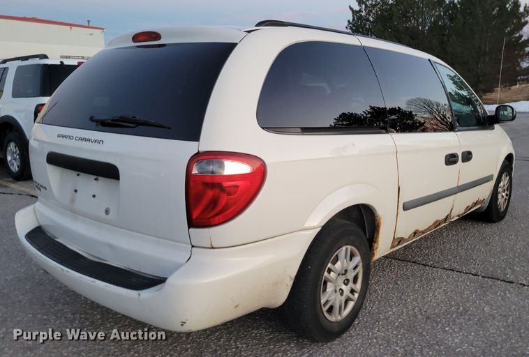image for item MC9562 2006 Dodge Grand Caravan  van