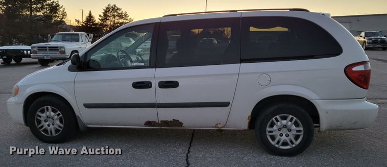 image for item MC9562 2006 Dodge Grand Caravan  van