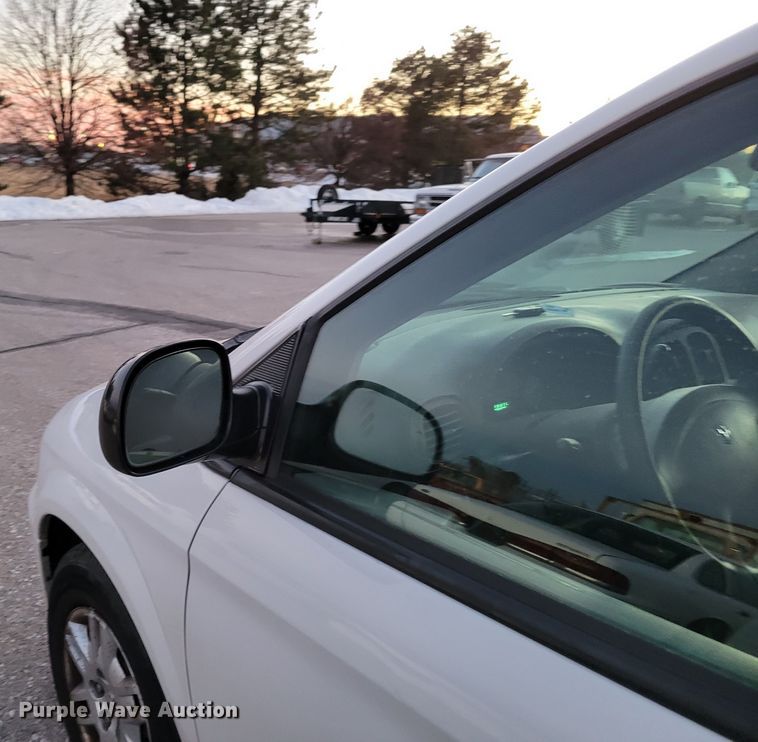 image for item MC9562 2006 Dodge Grand Caravan  van