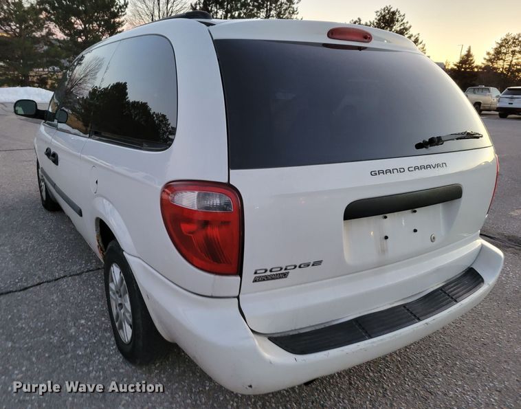 image for item MC9562 2006 Dodge Grand Caravan  van
