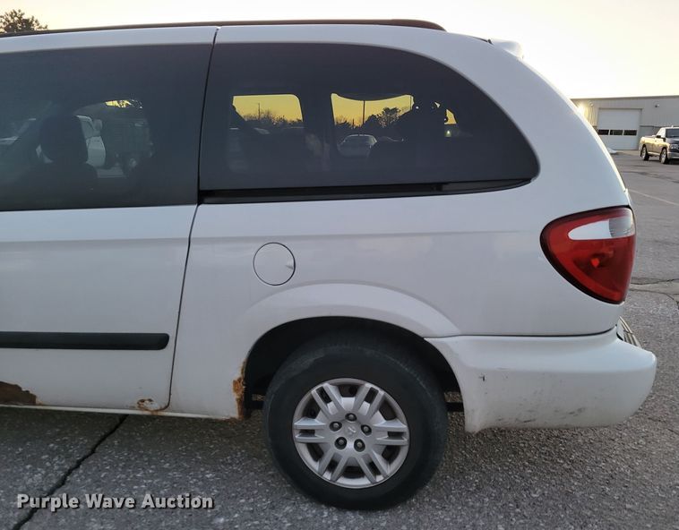 image for item MC9562 2006 Dodge Grand Caravan  van