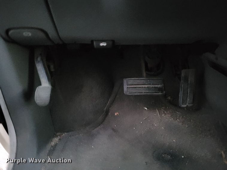 image for item MC9562 2006 Dodge Grand Caravan  van