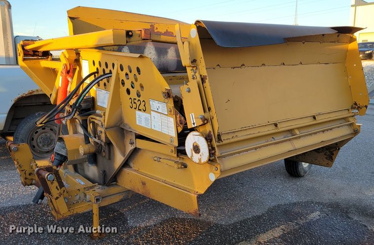 image for item MC9564 Duratech HayBuster 256  bale processor