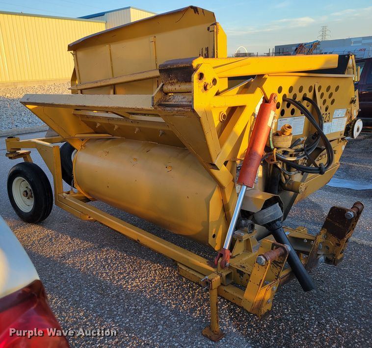 image for item MC9564 Duratech HayBuster 256  bale processor