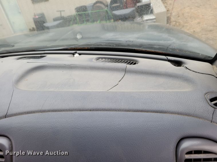 image for item MC9588 2001 Dodge Ram 1500 SLT  pickup truck