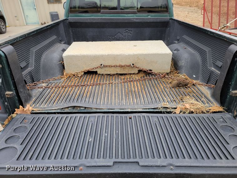 image for item MC9588 2001 Dodge Ram 1500 SLT  pickup truck