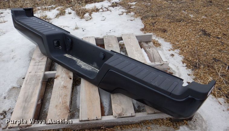 image for item MC9835 2022 Ford F350 Super Duty  rear bumper