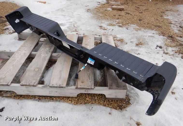 image for item MC9835 2022 Ford F350 Super Duty  rear bumper