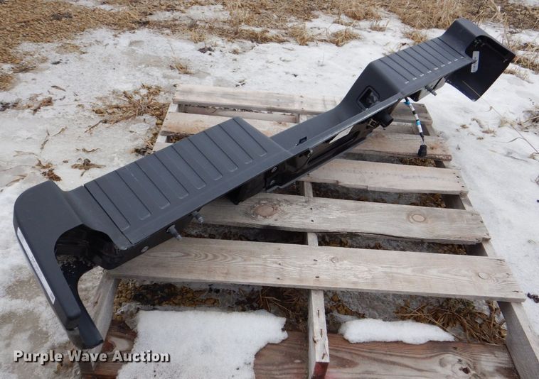 image for item MC9835 2022 Ford F350 Super Duty  rear bumper