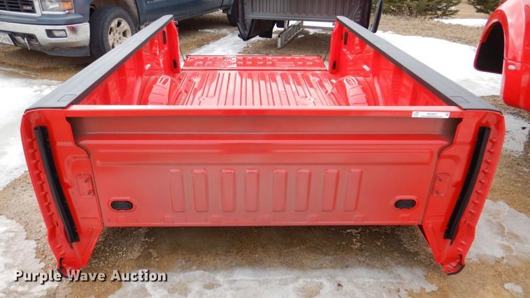 image for item MC9837 2022 Ford F350 Super Duty  pickup truck bed