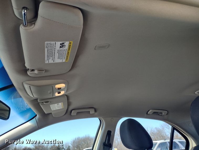 image for item MD9312 2010 Ford Fusion Hybrid