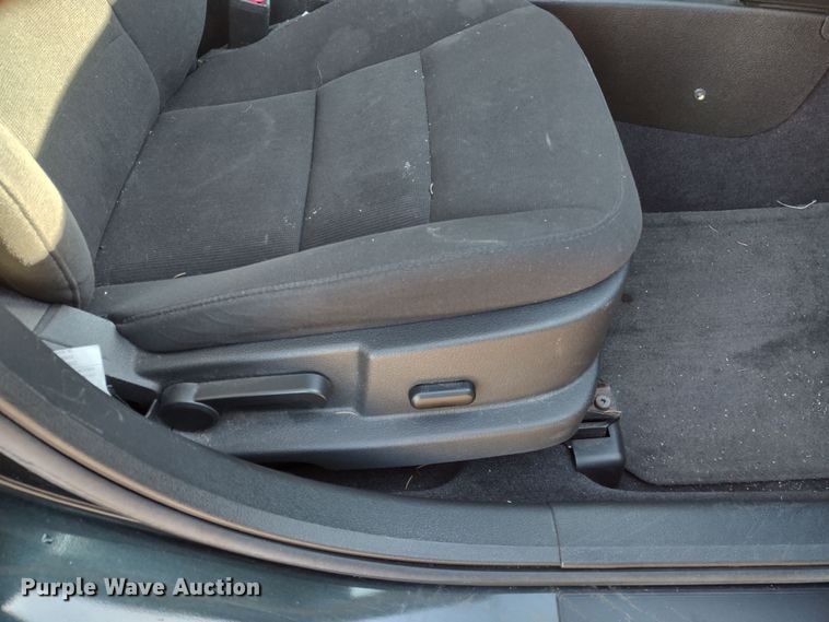 image for item MD9312 2010 Ford Fusion Hybrid