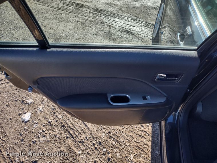 image for item MD9312 2010 Ford Fusion Hybrid