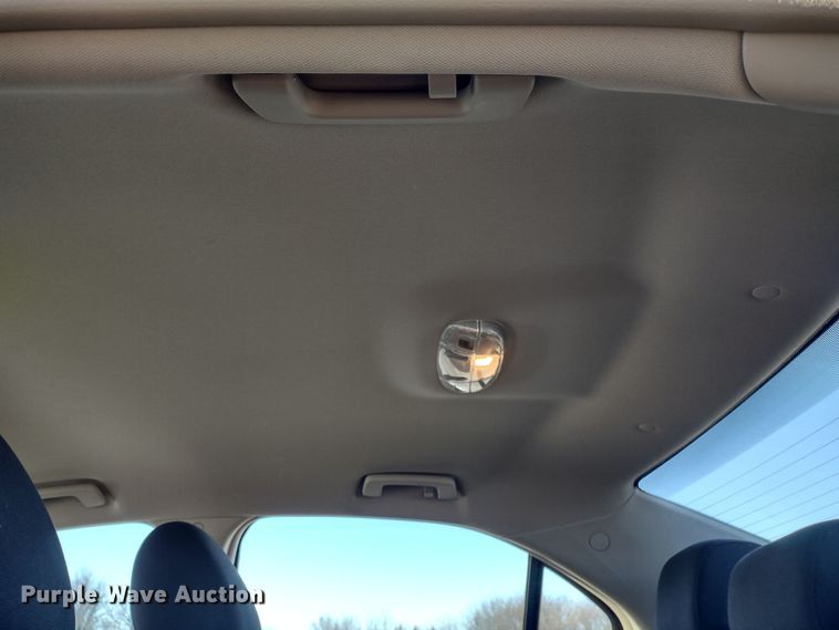 image for item MD9312 2010 Ford Fusion Hybrid