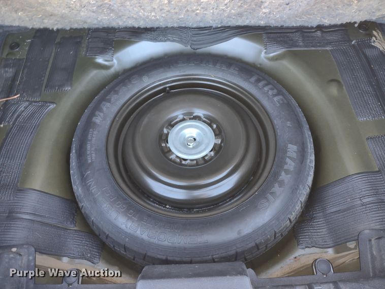 image for item MD9312 2010 Ford Fusion Hybrid