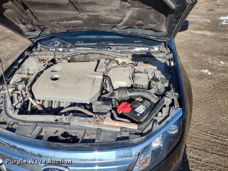 image for item MD9312 2010 Ford Fusion Hybrid