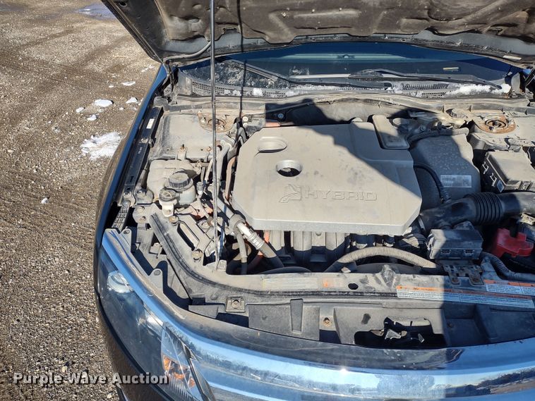 image for item MD9312 2010 Ford Fusion Hybrid