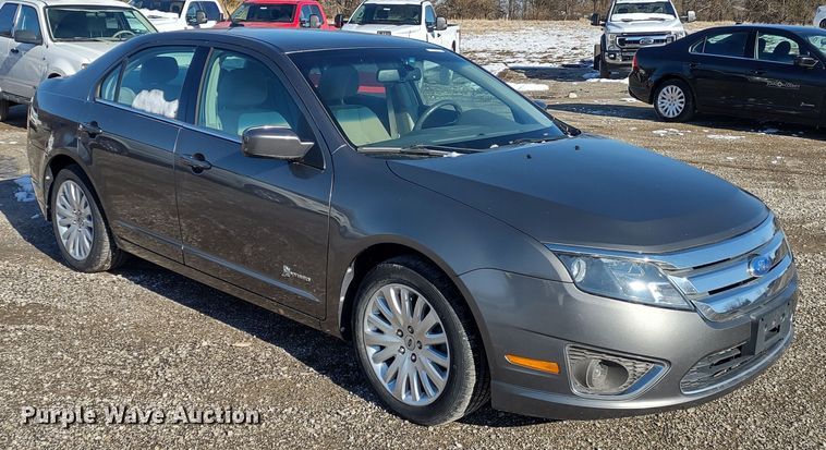 image for item MD9313 2011 Ford Fusion Hybrid