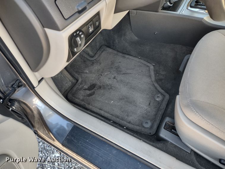 image for item MD9313 2011 Ford Fusion Hybrid