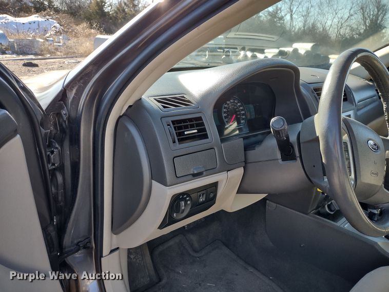 image for item MD9313 2011 Ford Fusion Hybrid