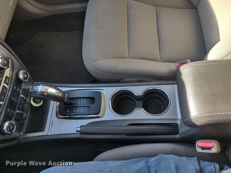 image for item MD9313 2011 Ford Fusion Hybrid