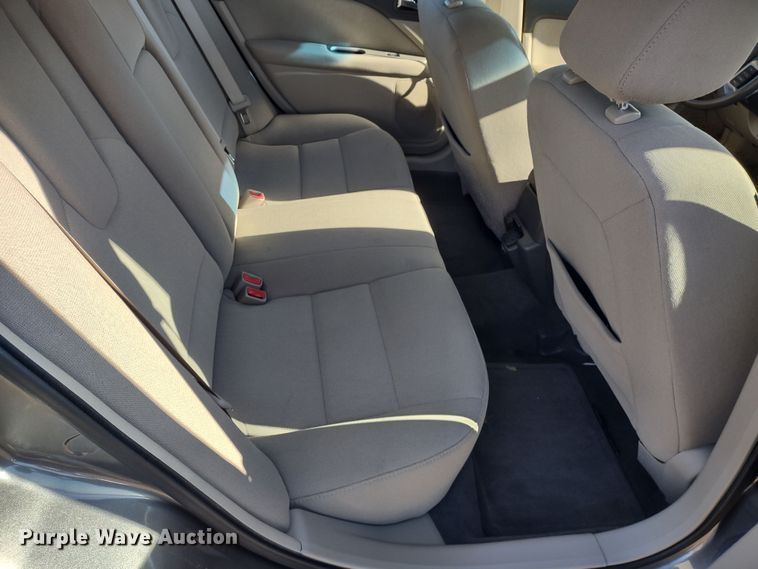 image for item MD9313 2011 Ford Fusion Hybrid