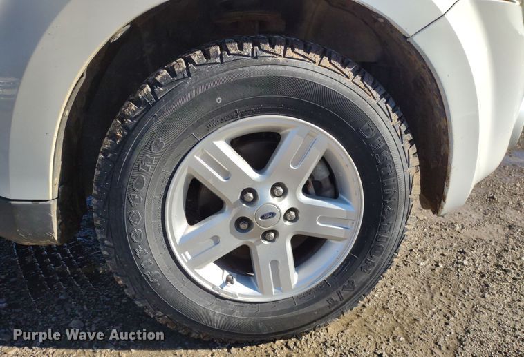 image for item MD9314 2008 Ford Escape Hybrid  SUV