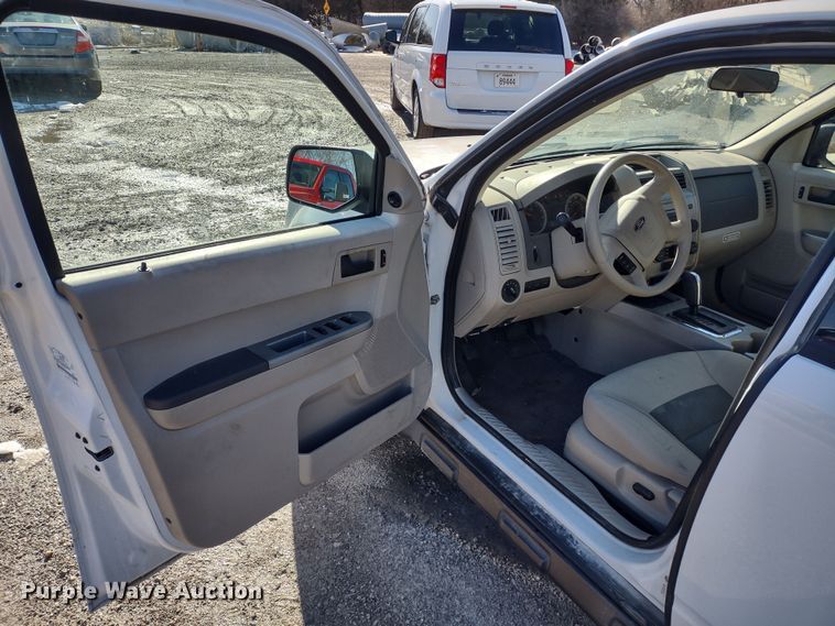 image for item MD9315 2008 Ford Escape Hybrid  SUV