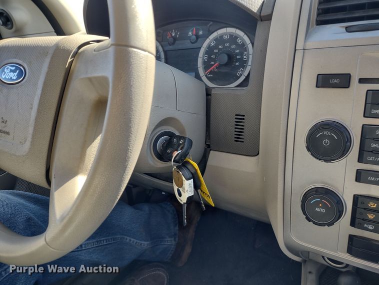 image for item MD9315 2008 Ford Escape Hybrid  SUV