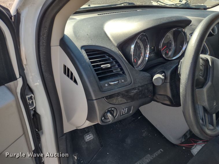 image for item MD9316 2014 Dodge Grand Caravan  van