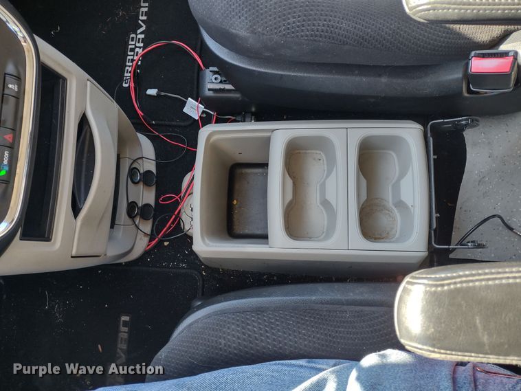 image for item MD9316 2014 Dodge Grand Caravan  van