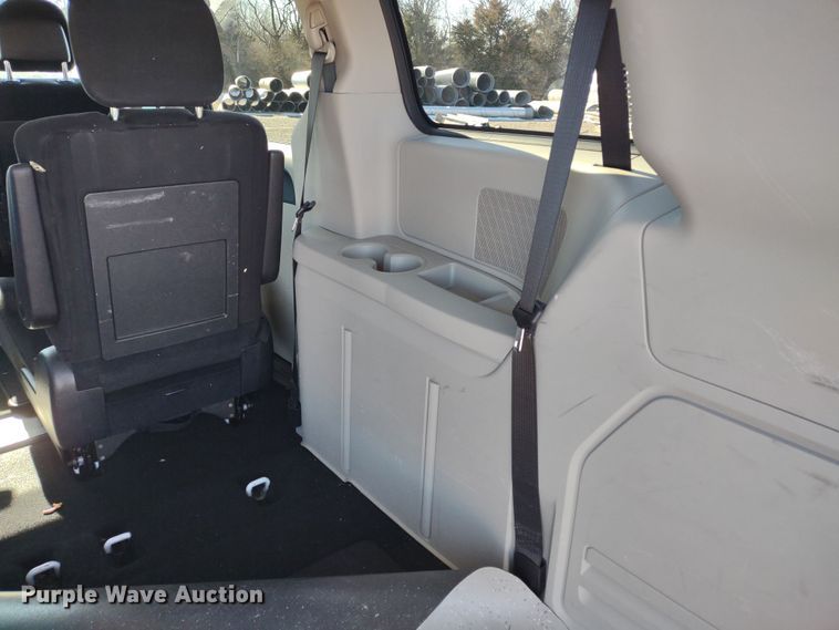 image for item MD9316 2014 Dodge Grand Caravan  van