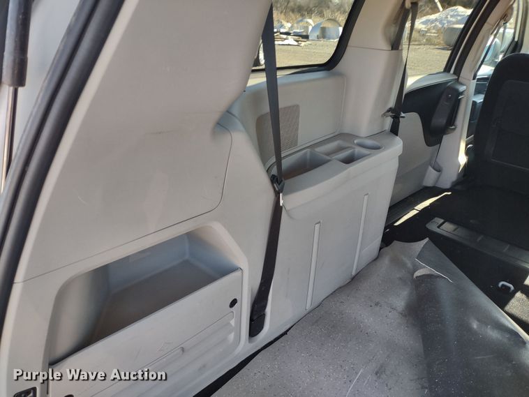 image for item MD9316 2014 Dodge Grand Caravan  van