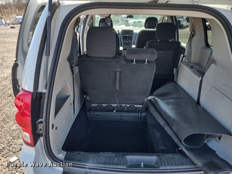image for item MD9316 2014 Dodge Grand Caravan  van