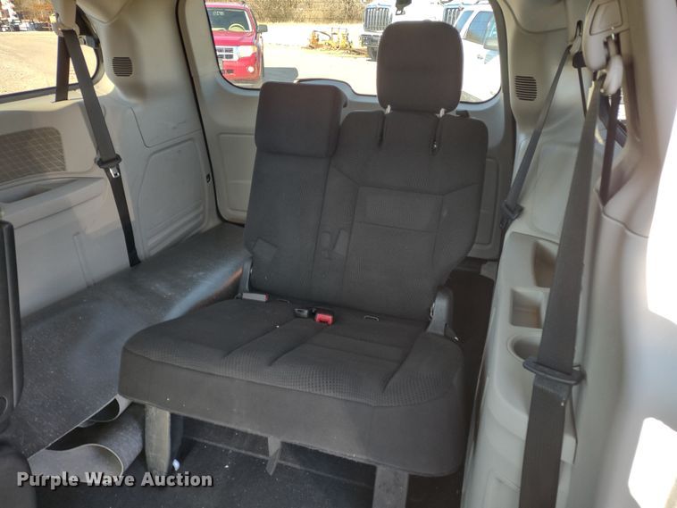 image for item MD9316 2014 Dodge Grand Caravan  van