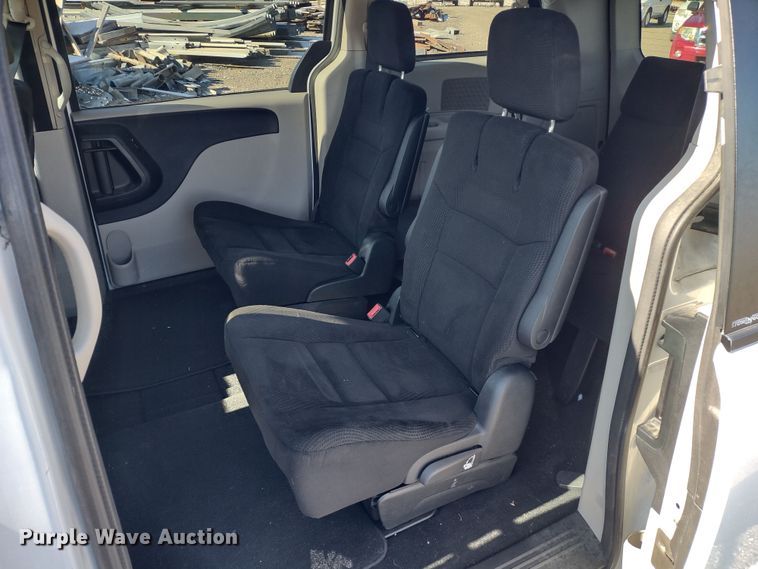 image for item MD9316 2014 Dodge Grand Caravan  van