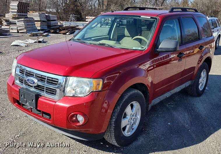 image for item MD9317 2010 Ford Escape XLT  SUV