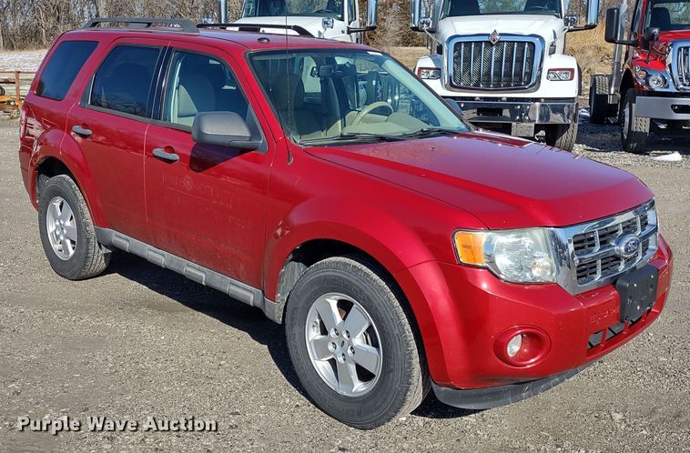 image for item MD9317 2010 Ford Escape XLT  SUV