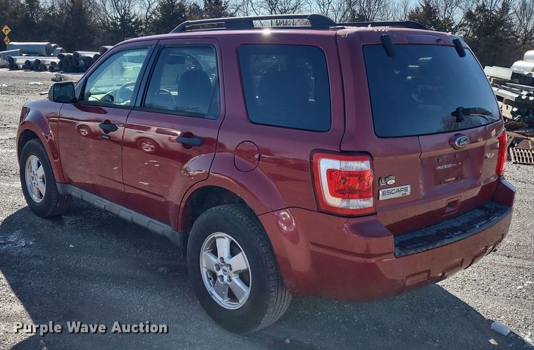 image for item MD9317 2010 Ford Escape XLT  SUV